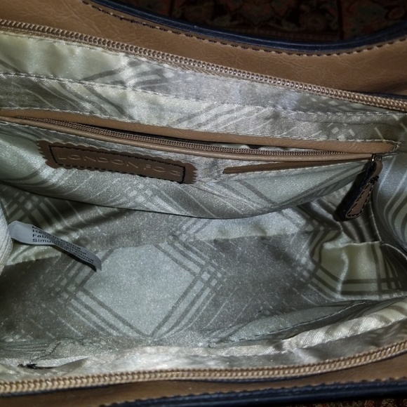 London Fog handbag - Picture 4 of 5